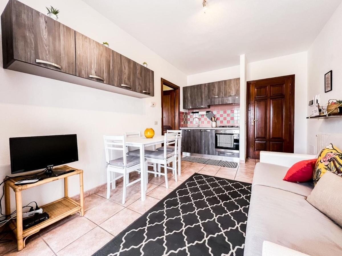 Atene 12 Olbia Dış mekan fotoğraf