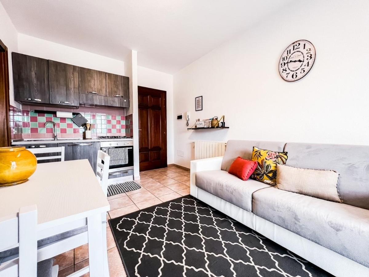 Atene 12 Olbia Dış mekan fotoğraf