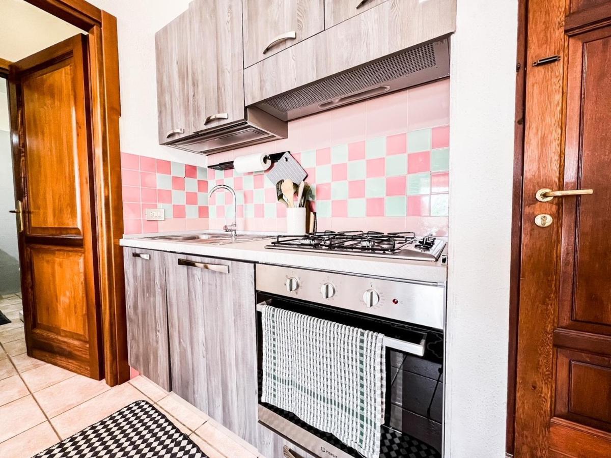 Atene 12 Olbia Dış mekan fotoğraf